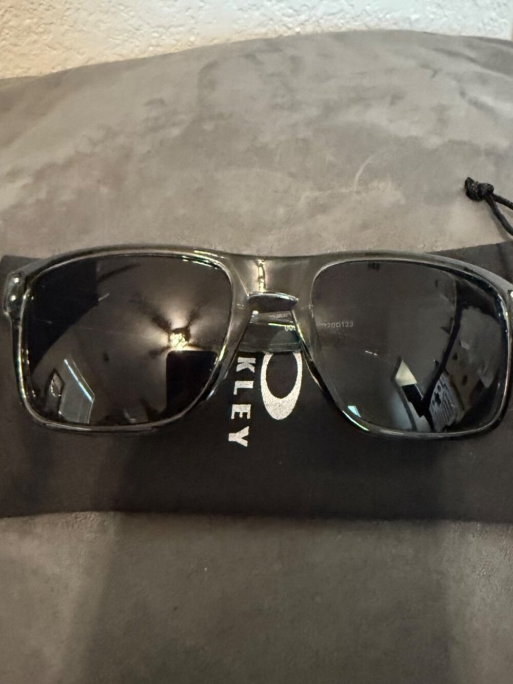 Oakley Holbrook Clear Frame Sunglasses 9102 - Picture 5 of 7